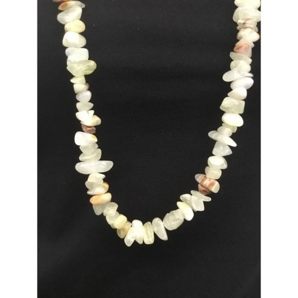 Stone Chip Necklace